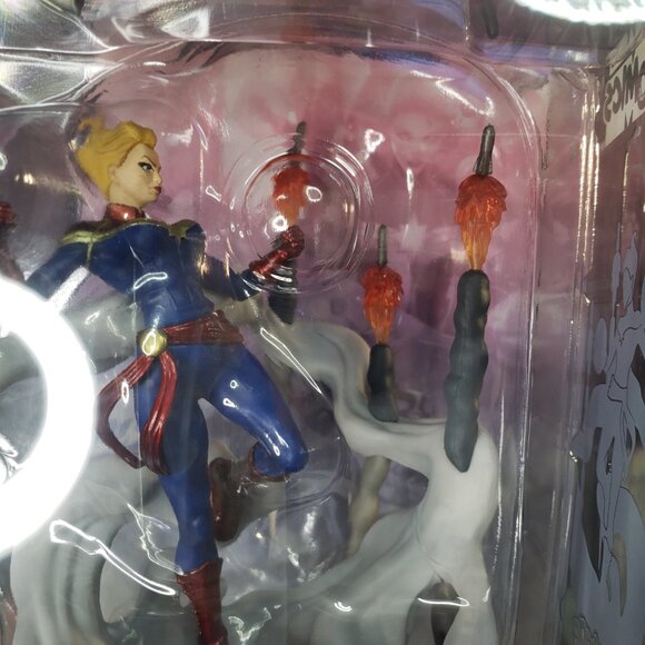 New Beast Kingdom Captain Marvel Action Figure D-stage Diorama Collectible Toy - Picture 3 of 7